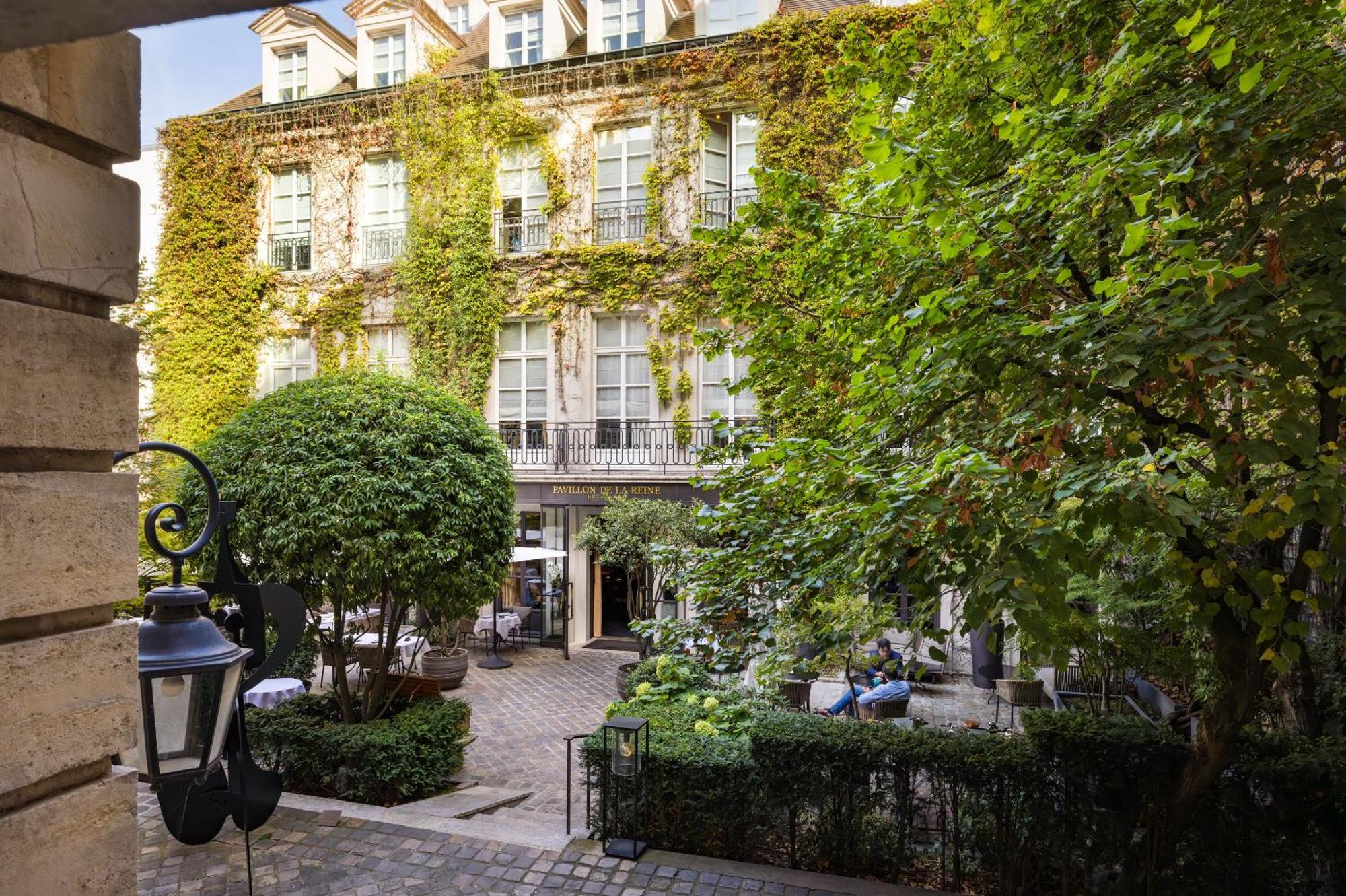 Le Pavillon De La Reine & Spa, Place Des Vosges Hotel Paris Exterior foto